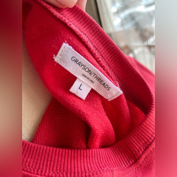 SOLD Grayson Threads Top - Picture 3 of 7